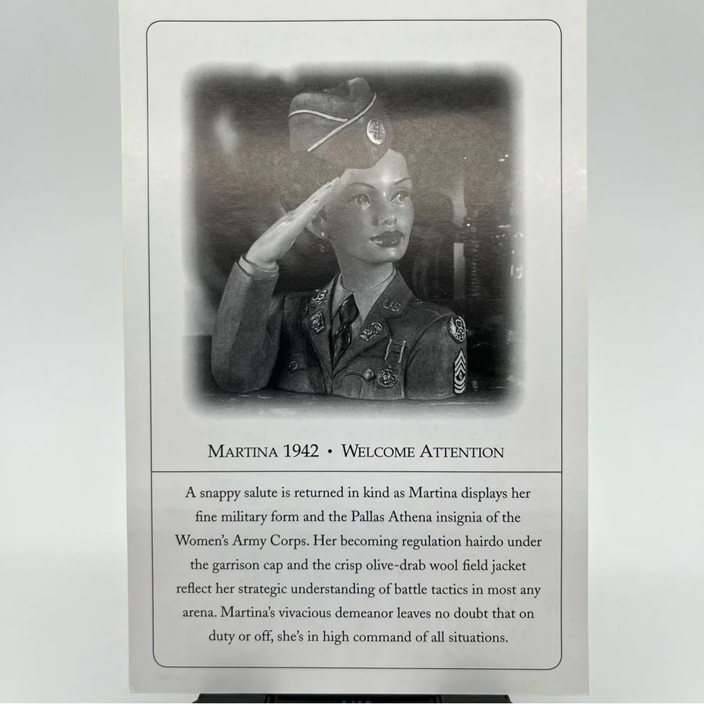 Cameo Girls Deluxe Lady Vase Martina 1942 Welcome Attention Military Home Decor - Picture 5 of 6